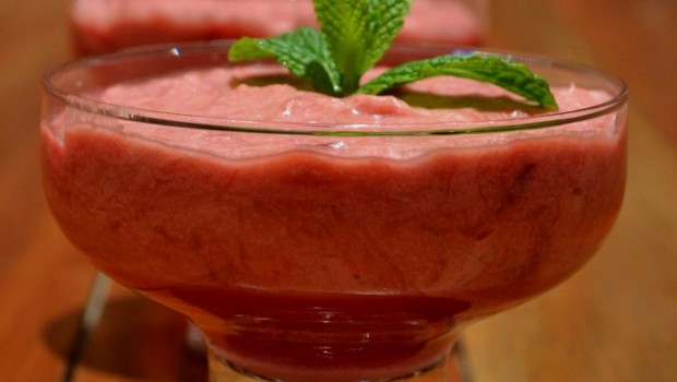 An image of rhubarb mousse with ginger beer jelly