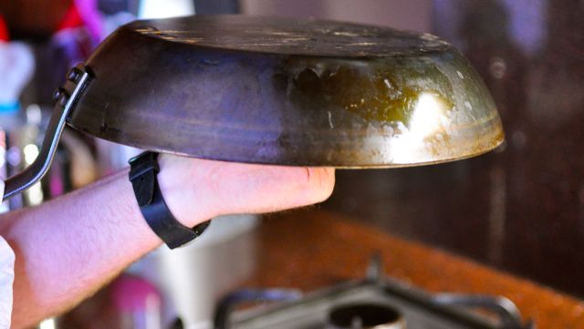 An image of flipping a tortilla 2