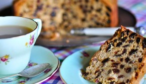 Sultana cake and tea