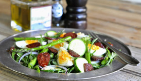 chorizo rocket and asparagus salad